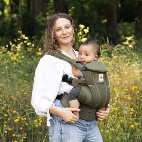 Shop Ergobaby Ergobaby Omni Breeze - Olive Green at Babymaxi