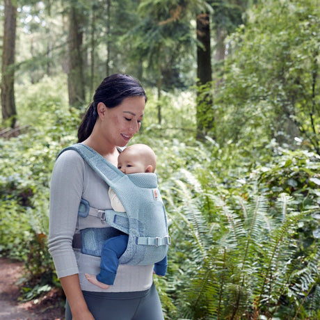 Shop Ergobaby Ergobaby Aerloom, Lightweight & Breathable - Spruce at Babymaxi